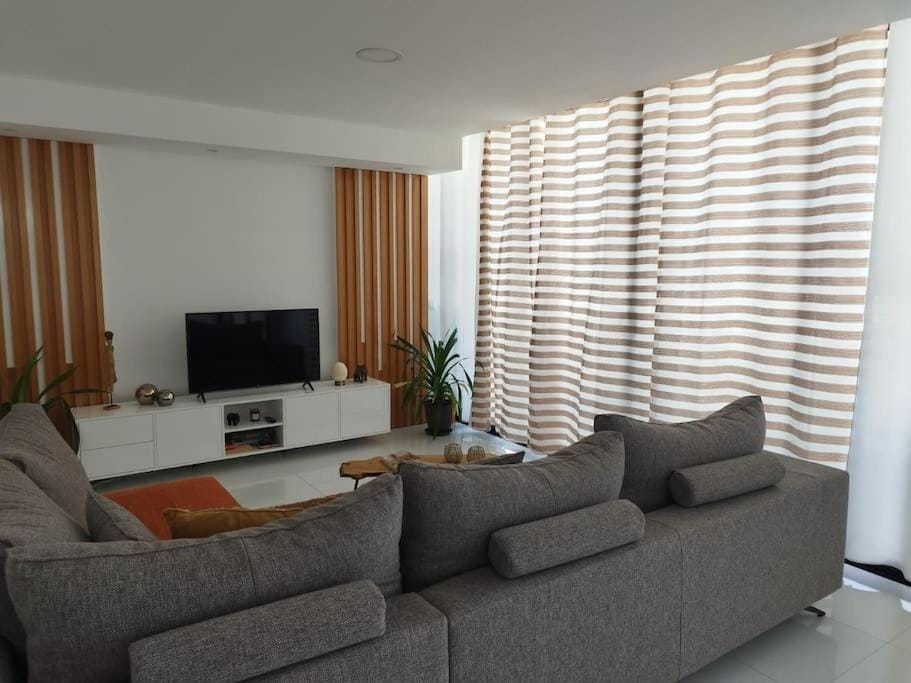 Luxury Penthouse with Private Pool, Ocean, City & Mountain view 6 Pers 2 BR Apartment in Cape Verde