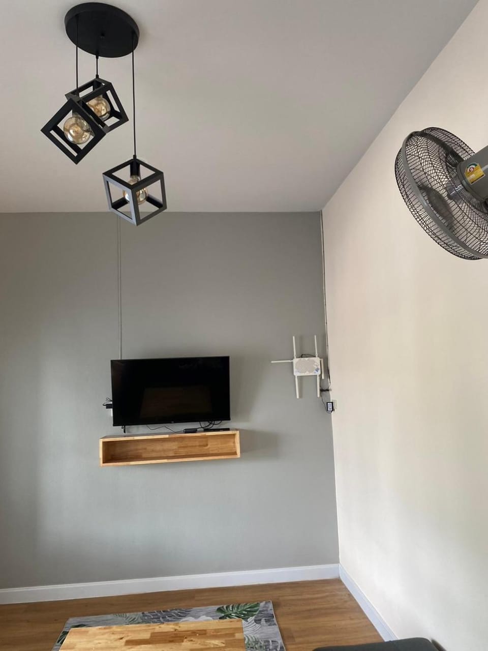 Communal lounge/ TV room
