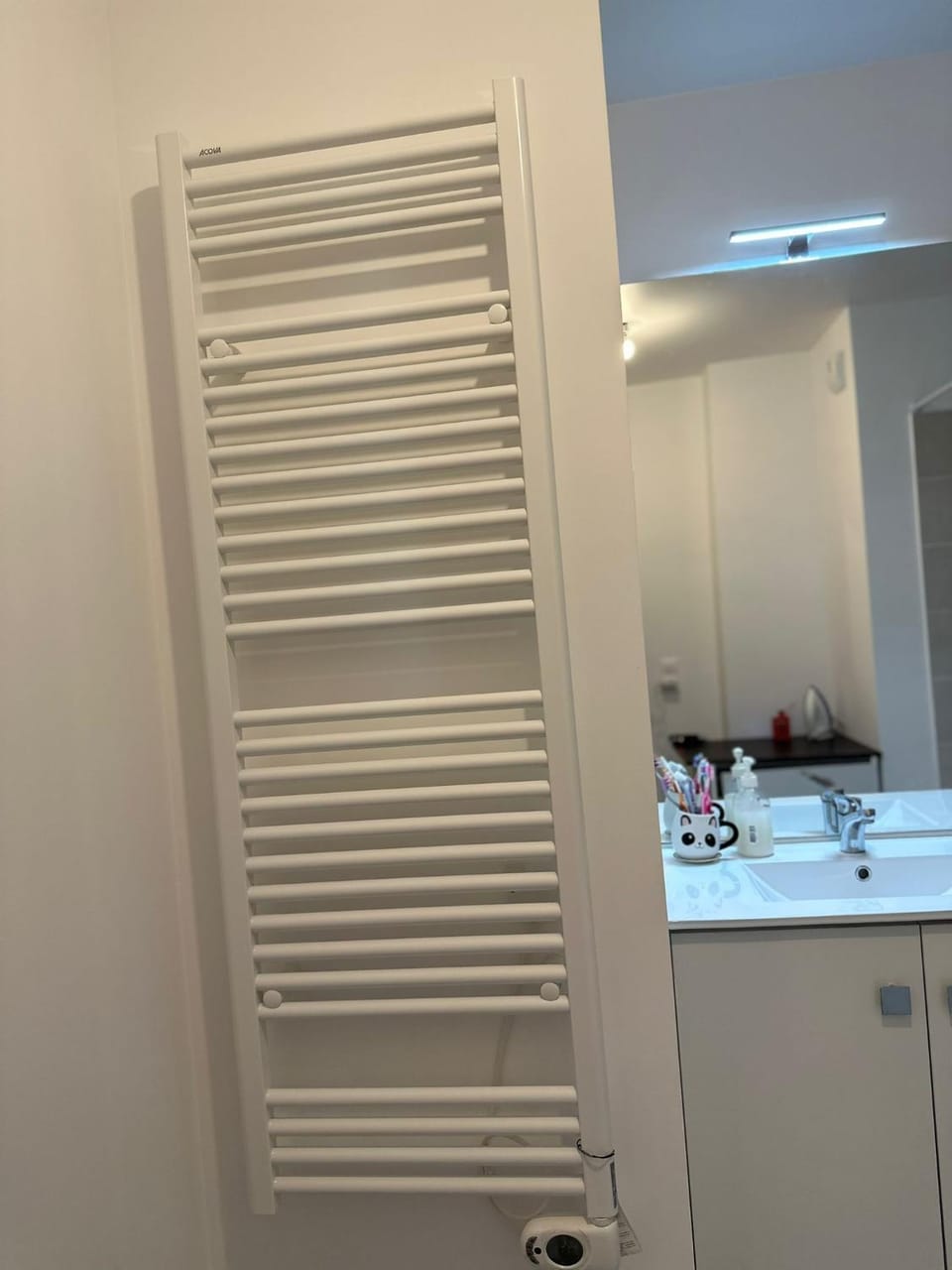 Bathroom, wardrobe