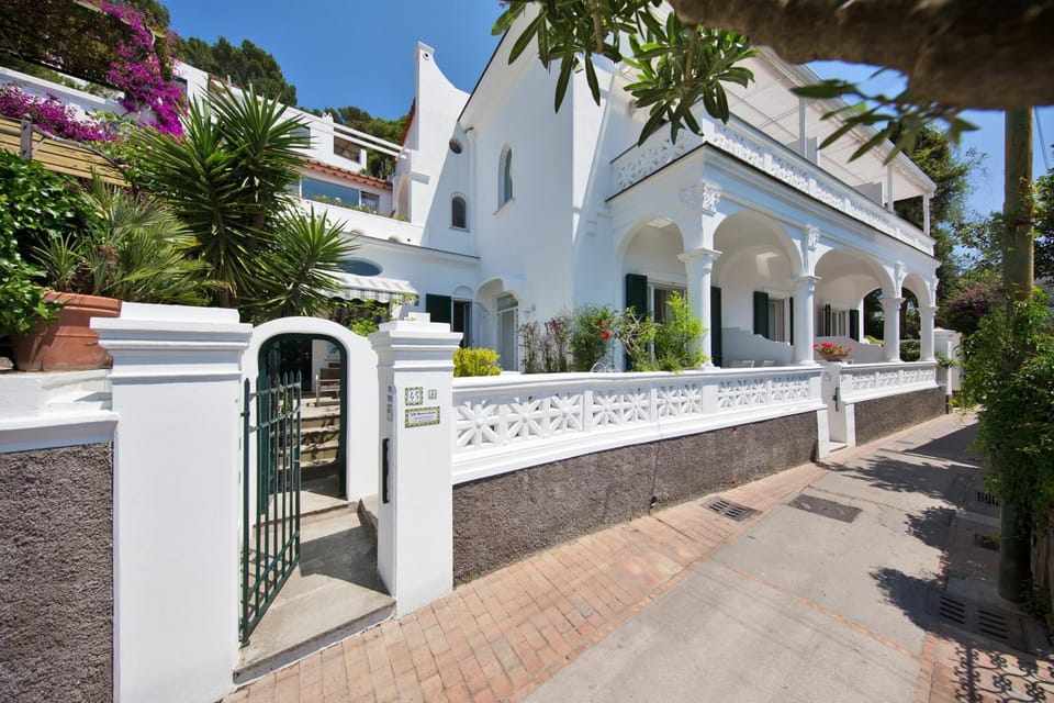 Villa Mariuccia Capri Apartment in Capri