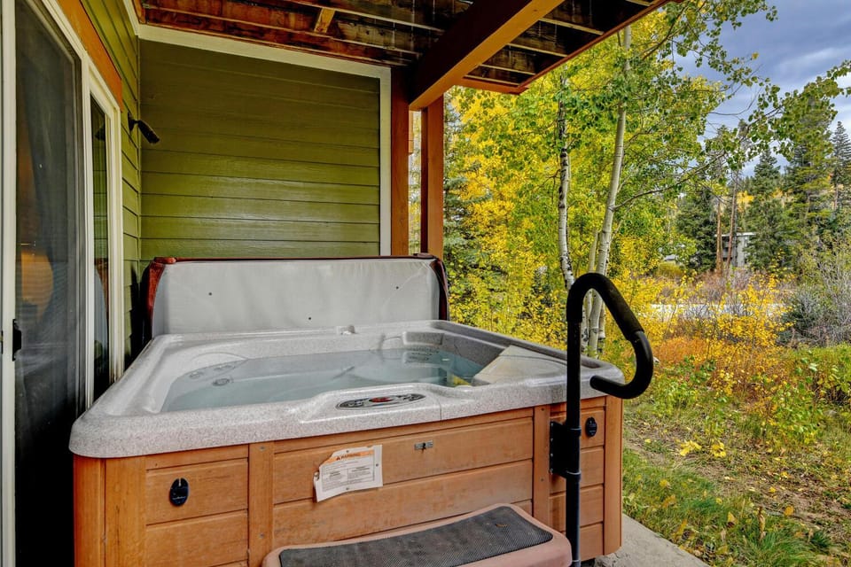 Hot Tub