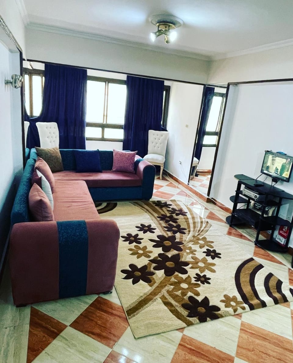 Hosny Makram Ebid Hotel Apartment in Cairo Governorate