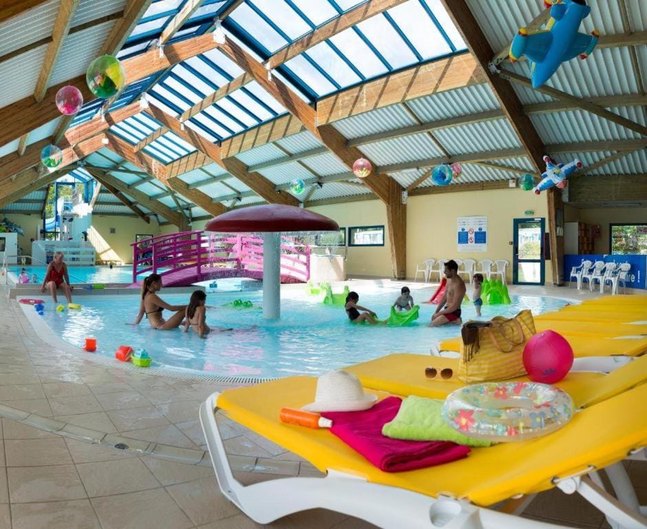 Domaine de karlann 4Etoiles Mobil-home Campground/ 
RV Resort in Pont-Aven