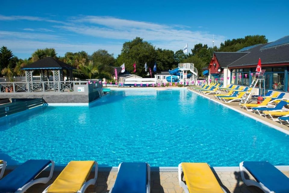 Domaine de karlann 4Etoiles Mobil-home Campground/ 
RV Resort in Pont-Aven