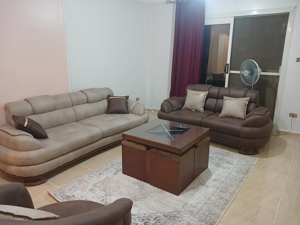 كمبوند سيتي تاورز البوشي Apartment in New Cairo City