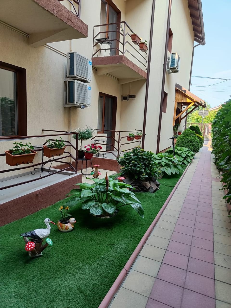 Property building, Balcony/Terrace