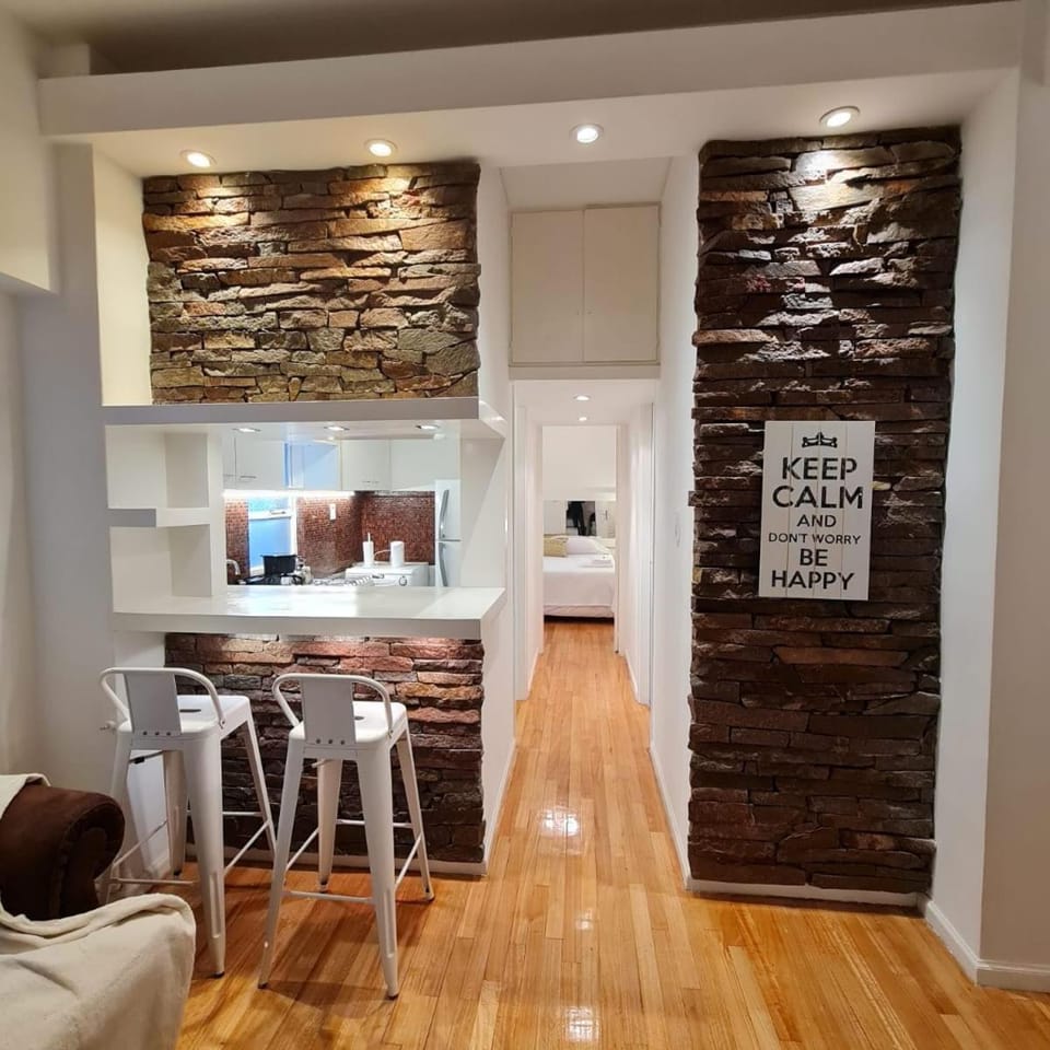 Kitchen or kitchenette, Dining area, minibar