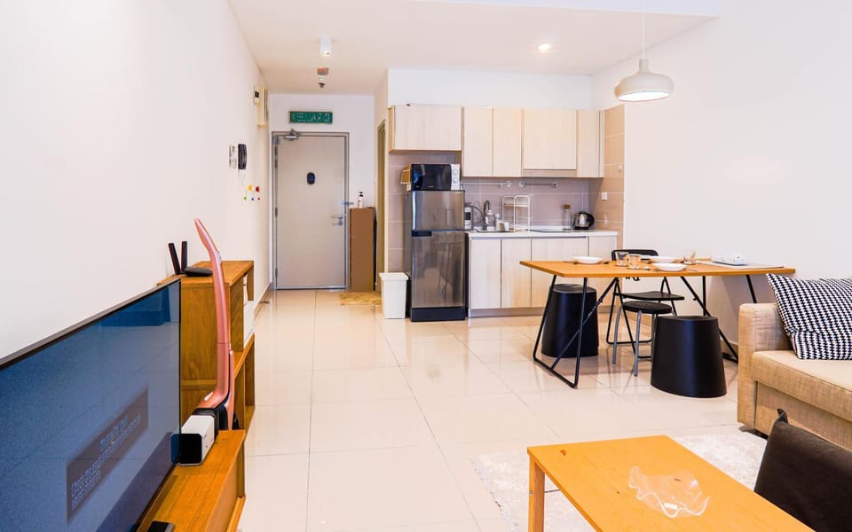 TV and multimedia, Kitchen or kitchenette, Living room, Seating area, Dining area, minibar