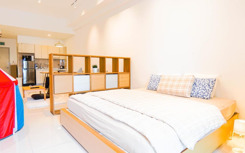 Bed, Kitchen or kitchenette, Photo of the whole room, Bedroom