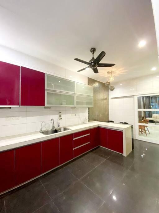 CozyHouse 4ROOM 4BATH ROOM 8PAX@Near BM Icon city House in Penang