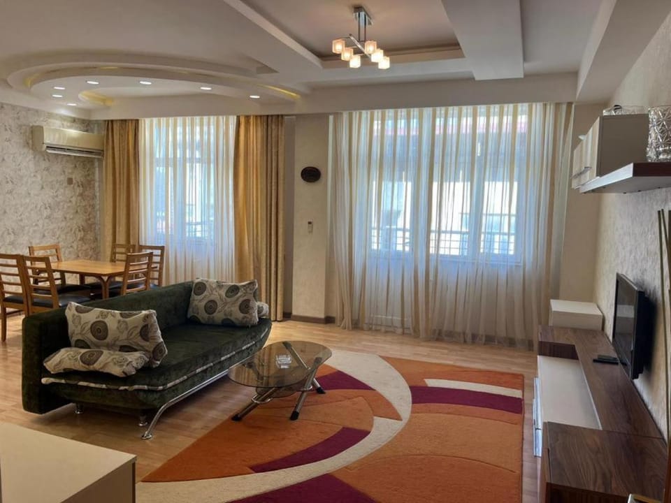 Cozy apartment in the city center Apartment in Baku