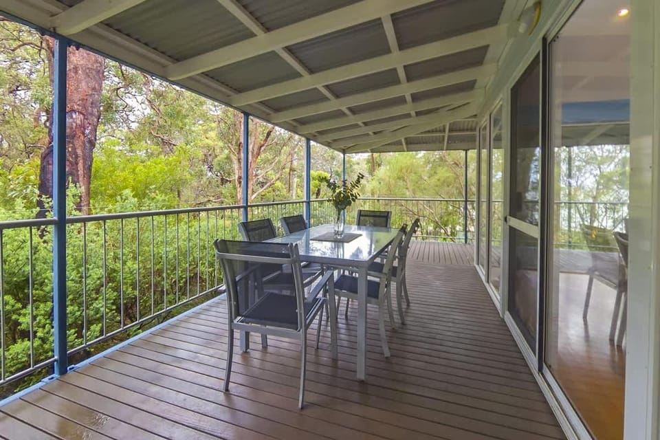 Coolabah, Old Dunsborough House in Dunsborough