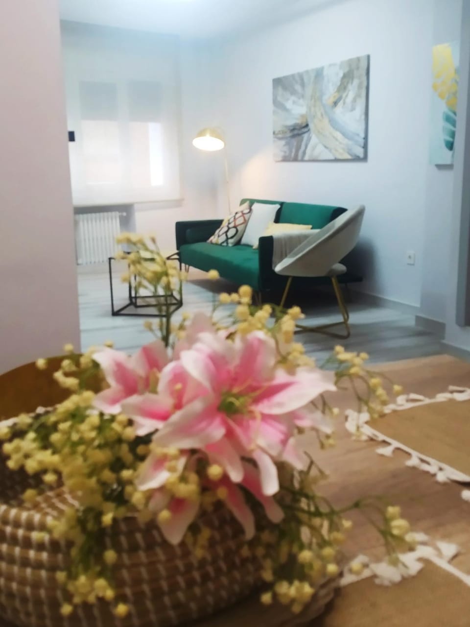 Living room, Photo of the whole room, Seating area