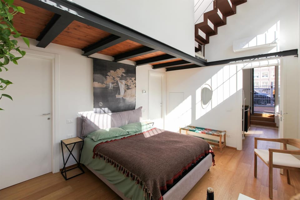 Beautiful loft near Navigli Apartment in Milan