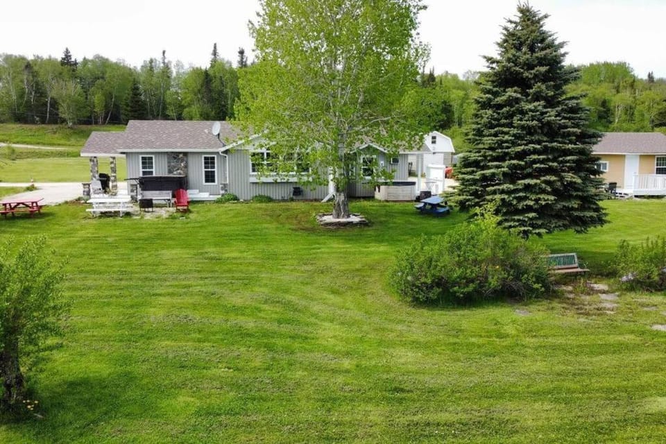 Cache Rapids Vacation Rental Campground/ 
RV Resort in Newfoundland and Labrador