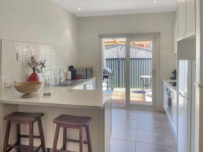 River Rock Cottage Centrally located and Dog friendly House in Jamieson