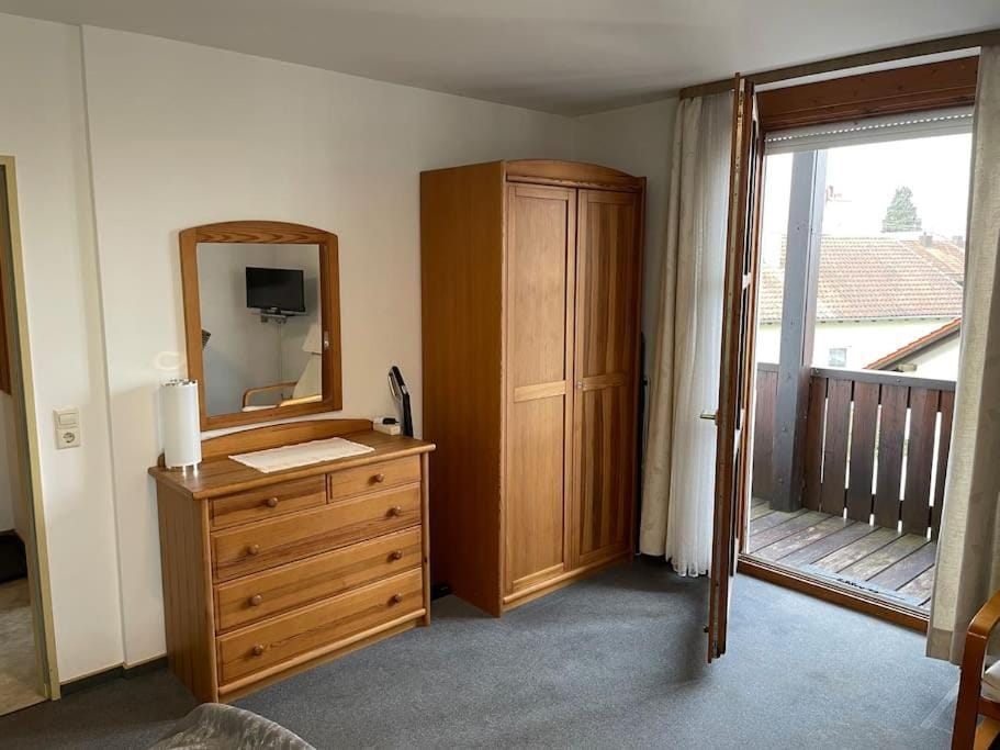 Photo of the whole room, wardrobe