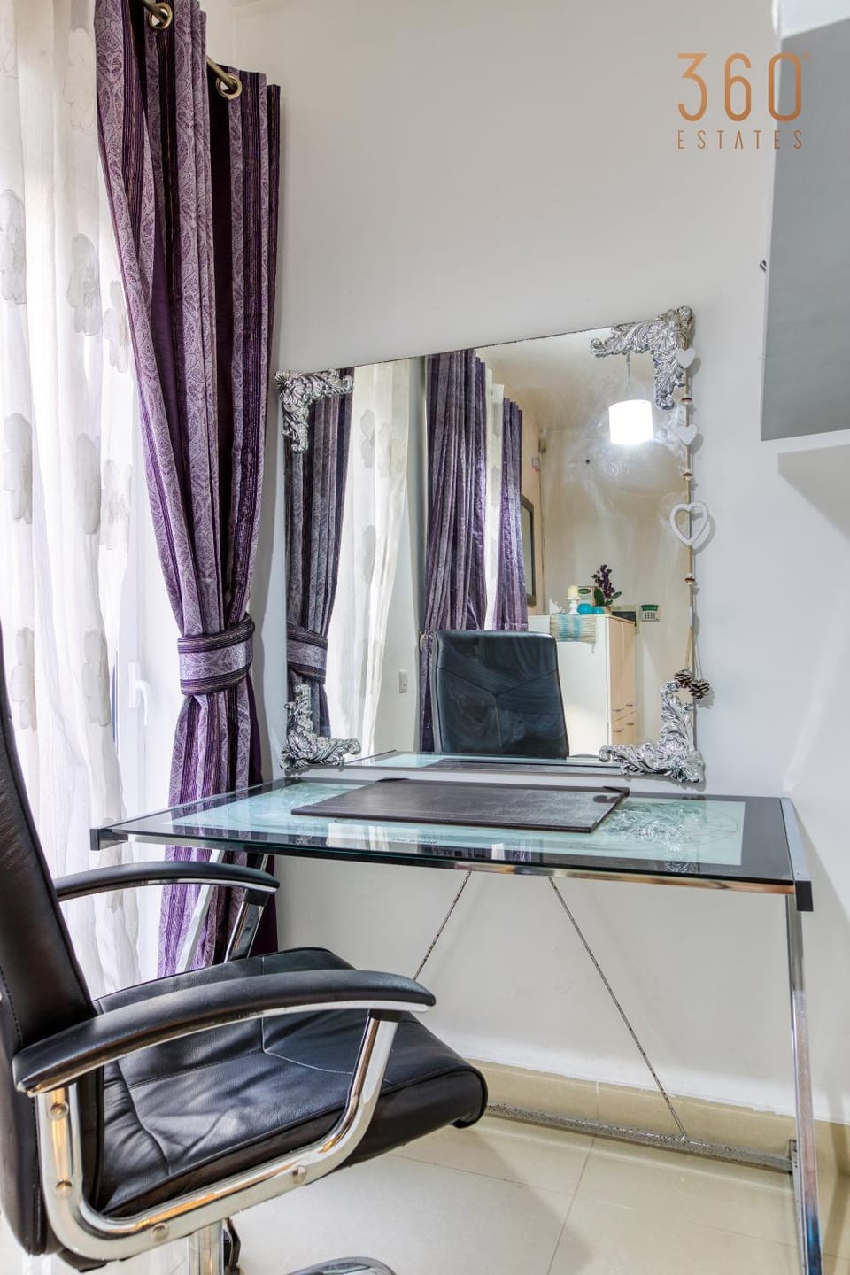 TV and multimedia, hair dresser