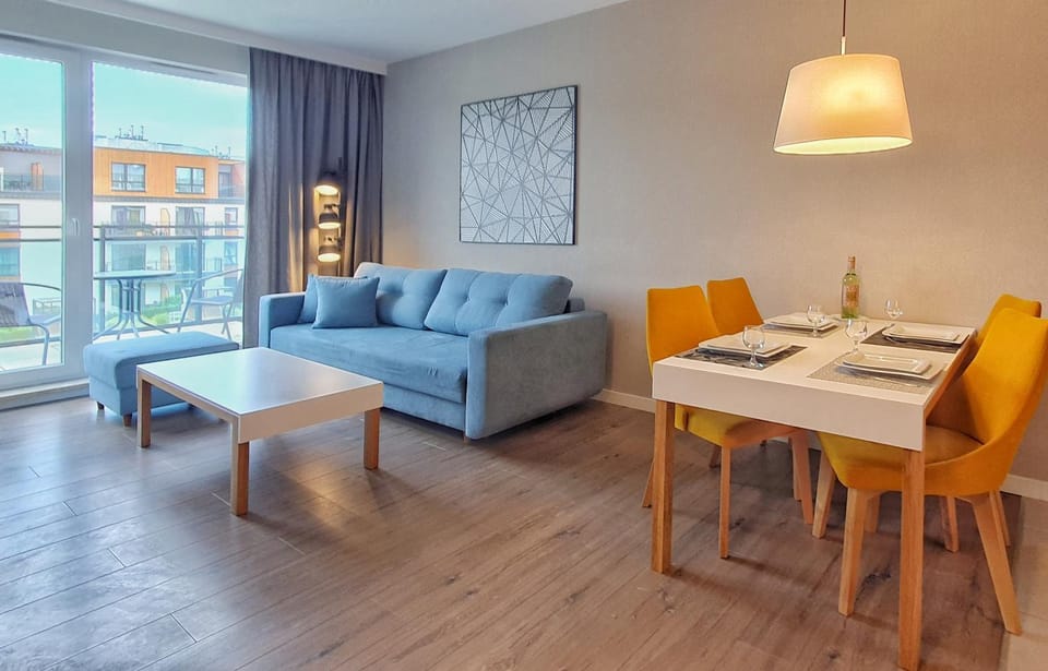 HolidayHomePL Bel Mare 308c z sypialnią i balkonem Apartment in Miedzyzdroje