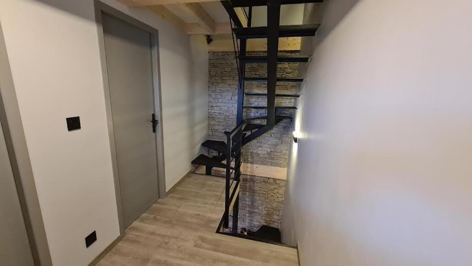 Le Toit du Cambre d'Aze Apartment in Occitanie
