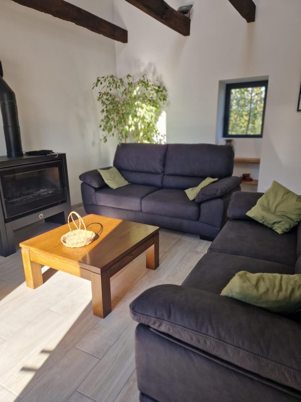 Communal lounge/ TV room