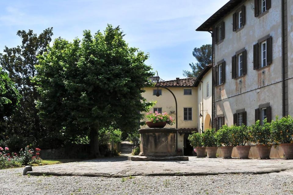 Property building, Landmark view