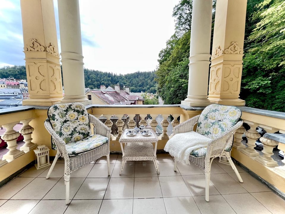 Day, Natural landscape, View (from property/room), Balcony/Terrace, Balcony/Terrace