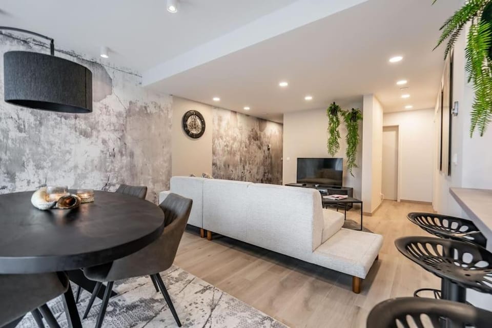 L'appart Léon, avec parking gratuit Apartment in Liège