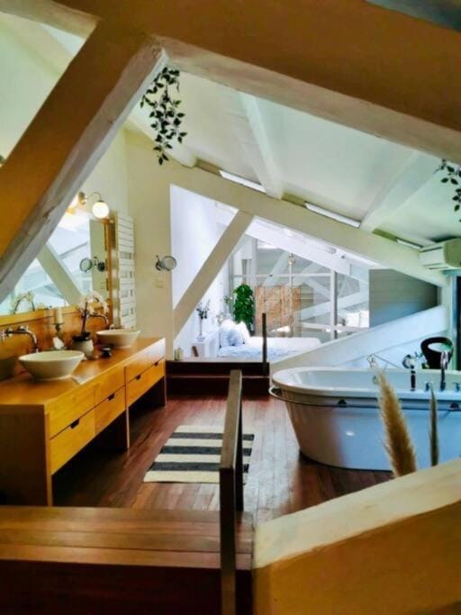 Bathroom, Bedroom