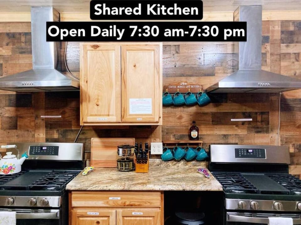 7Cozy Dog Friendly Private Room Downtown Leadville Apartment in Leadville