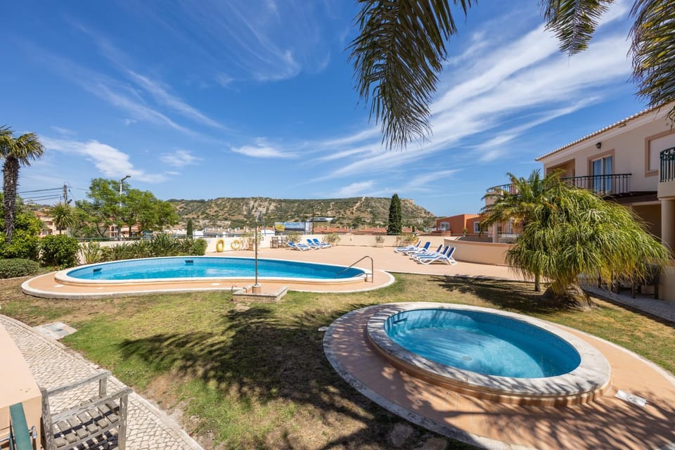Swimming pool, Swimming pool, sunbed