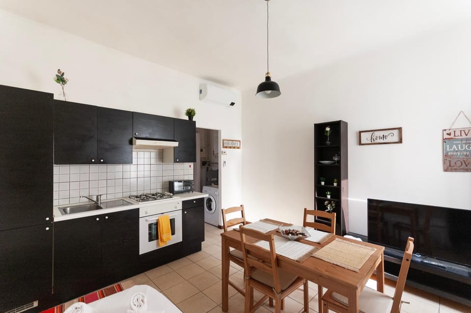 Youhosty - Lodi 12 D Apartment in Milan