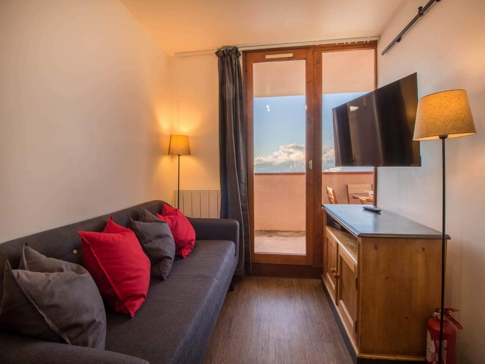 TV and multimedia, Mountain view