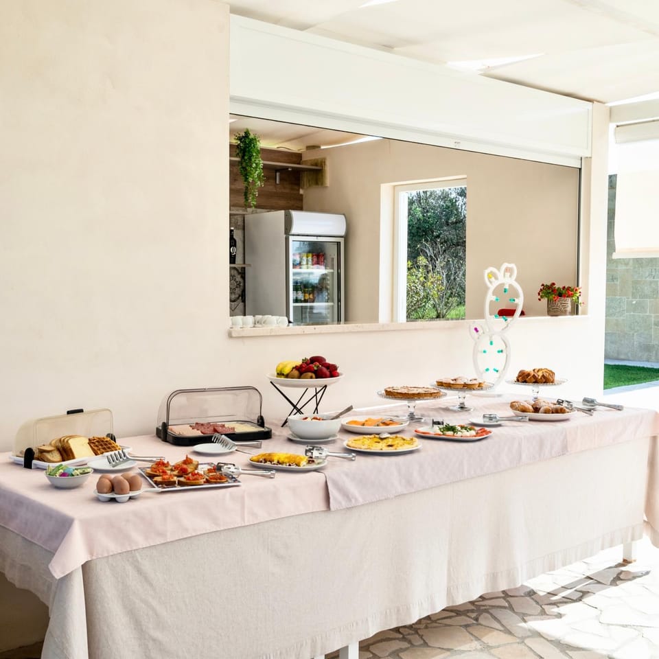 Buffet breakfast