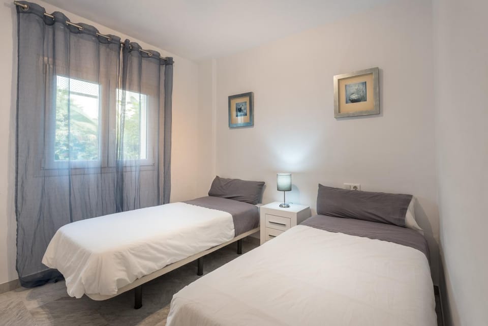 First Line Apartment in Puerto Banus Apartment in Marbella
