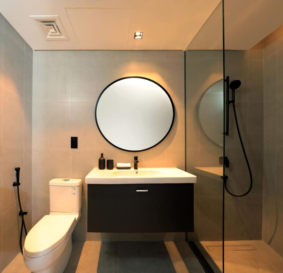 Shower, Toilet, Bathroom