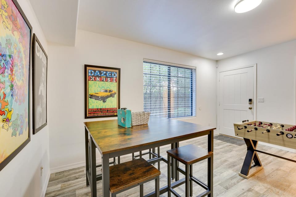 Rooftop Skyline Views! Family-Friendly Phoenix Gem House in Phoenix