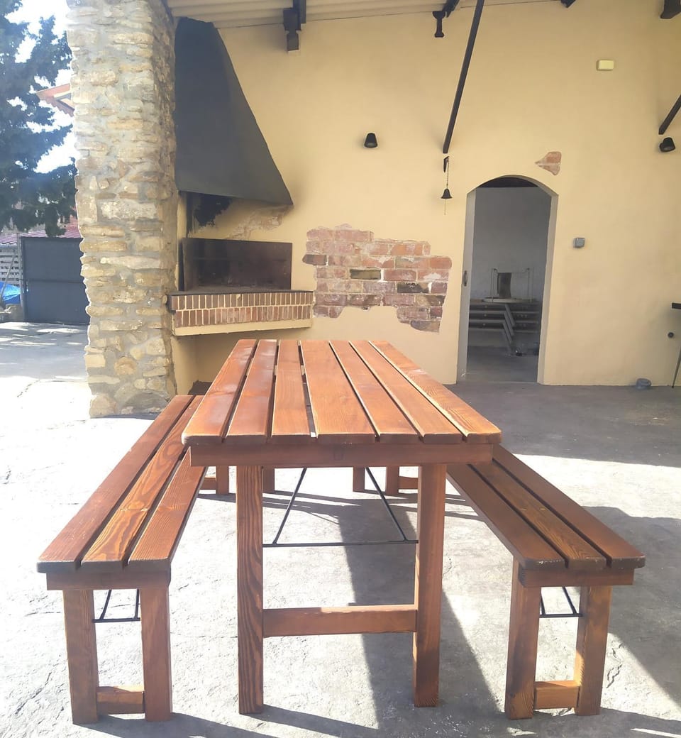 BBQ facilities, Garden, Food