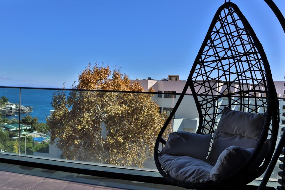 Seaside XXI-10, By OP Apartment in Funchal