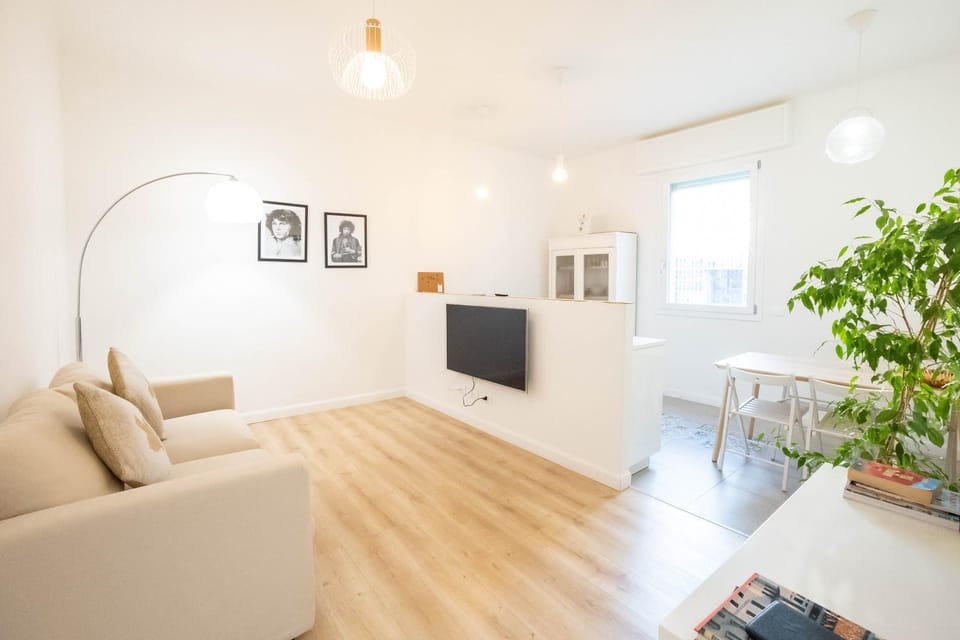 Realkasa Fioravanti A Apartment in Bologna