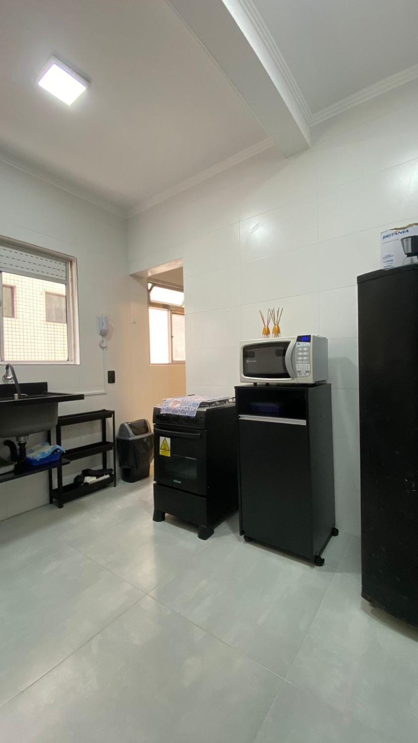 Communal kitchen, microwave, stove