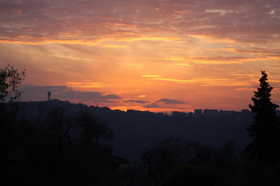 Property building, Natural landscape, View (from property/room), City view, Garden view, Landmark view, Mountain view, Pool view, Swimming pool, Sunset