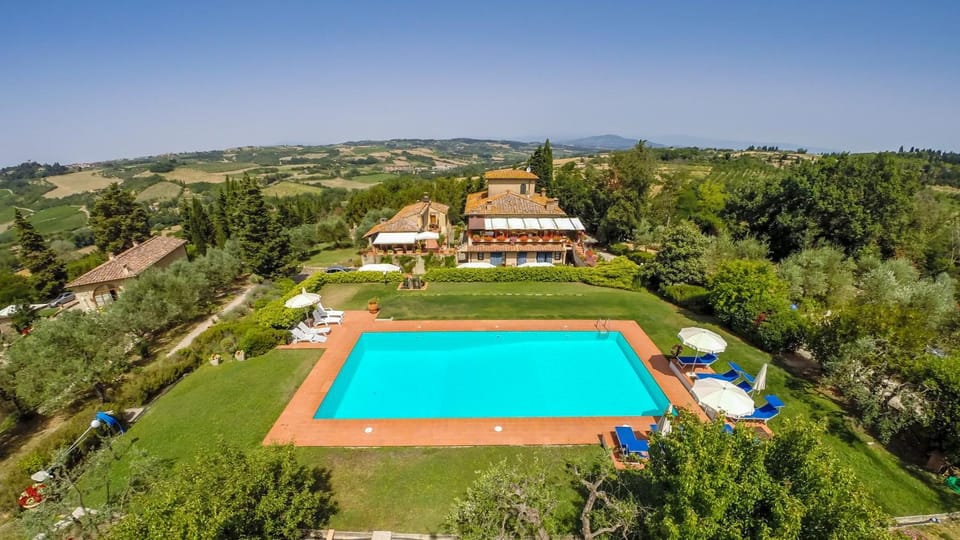 Spring, Natural landscape, Bird's eye view, Mountain view, Pool view, Swimming pool, Swimming pool, sunbed