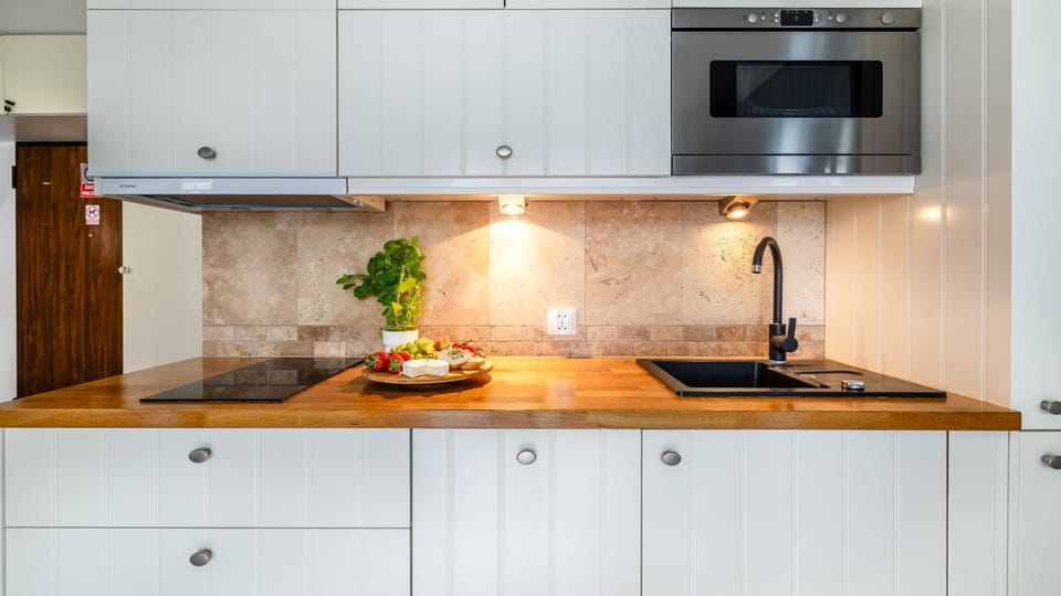 Kitchen or kitchenette, stove
