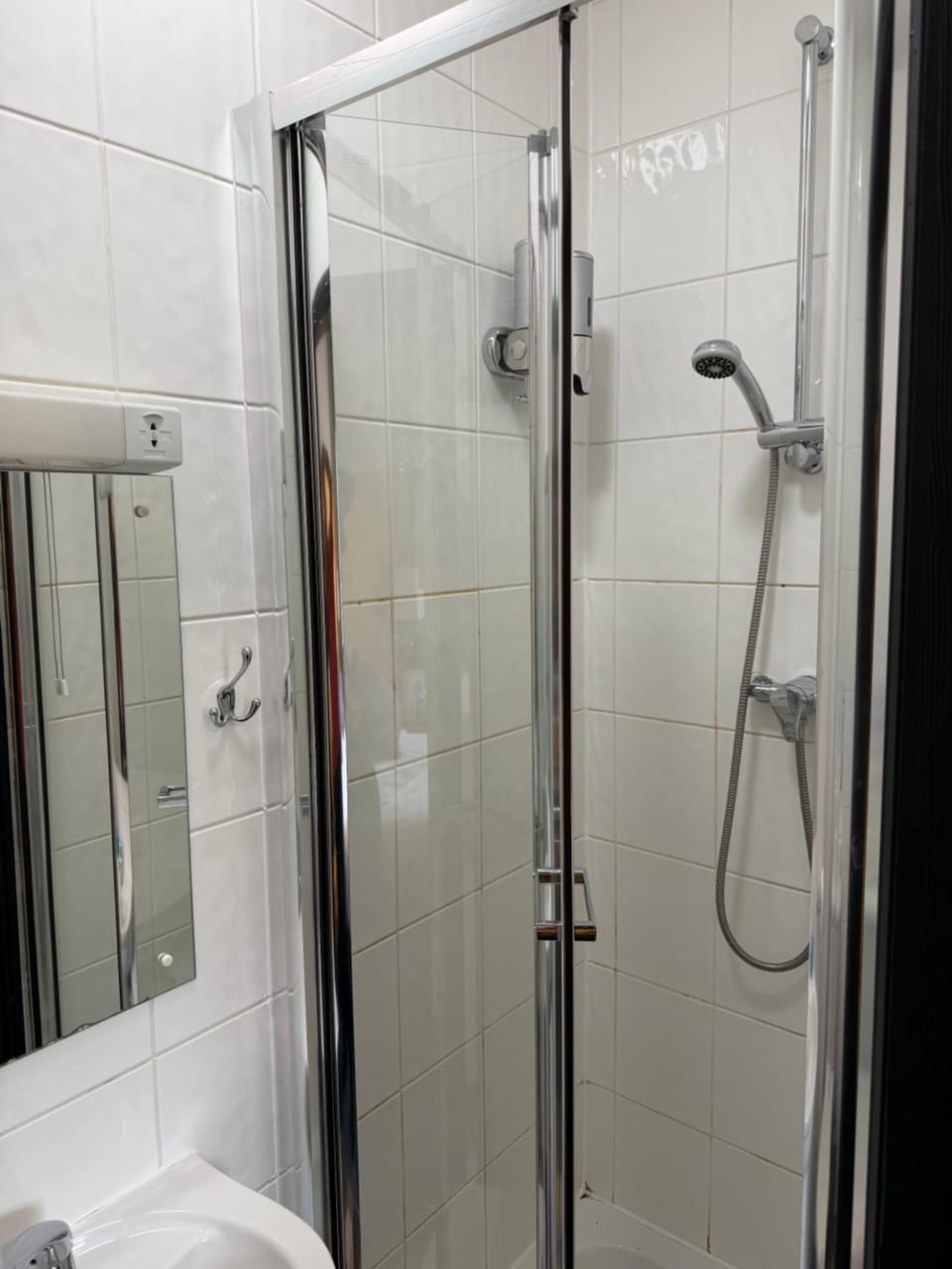 Acorn Lodge Hotel Gatwick & Parking Hotel in Horley