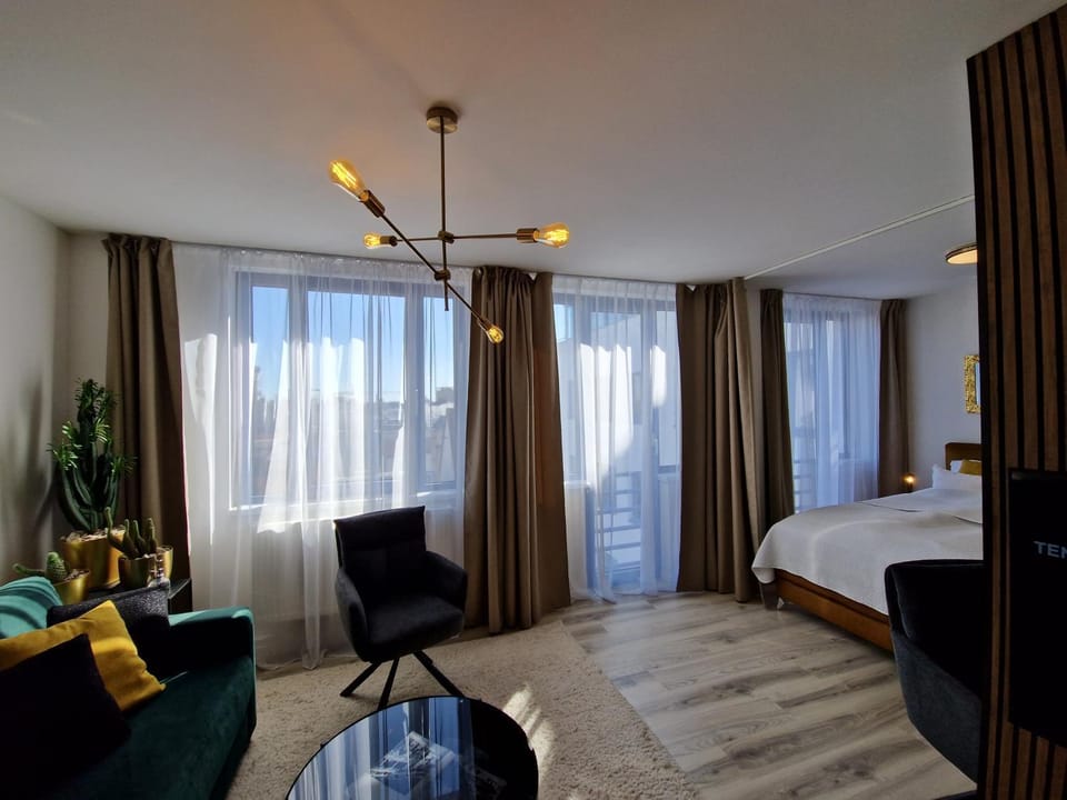 7thHeaven centre suite FREE PARKING in the building Apartment in Bratislava