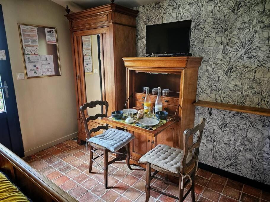Chambre Héléna, chambre indépendante du Gîte de L'Archerie House in Pays de la Loire