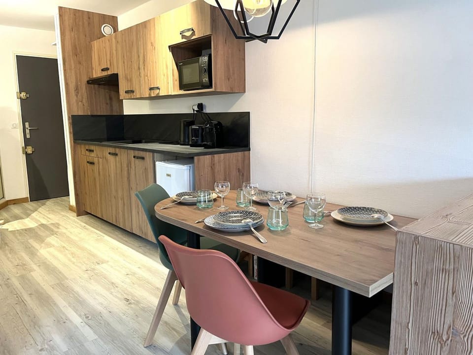 Appartement rénové Avoriaz 4 pers, balcon sud/ouest, wifi - FR-1-633-78 Apartment in Avoriaz