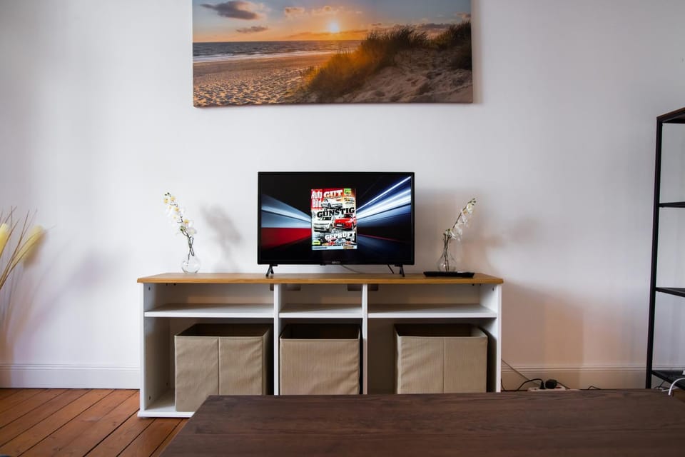 TV and multimedia, Photo of the whole room, Evening entertainment