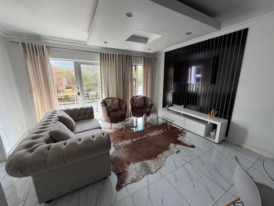 Dream Abodes @ SPLICE RIVIERA Apartment in Johannesburg